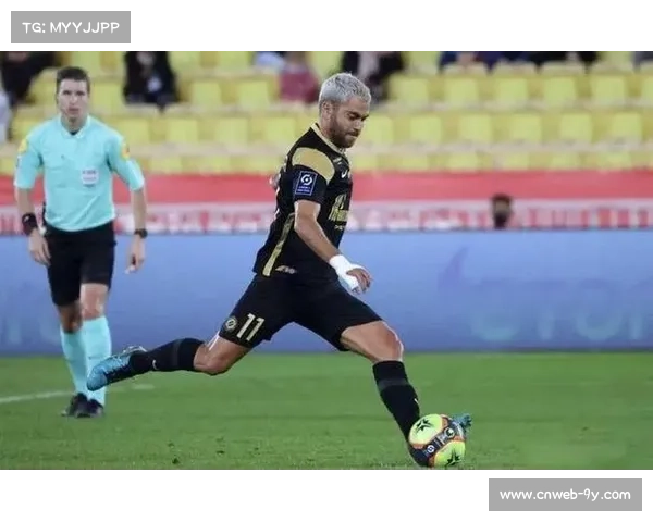 蒙彼利埃0-4惨败雷恩，防守漏洞致联赛垫底